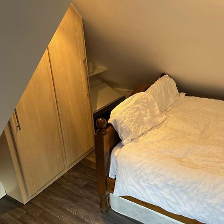 Cozy Room In A Serene House Birmingham Ngoại thất bức ảnh
